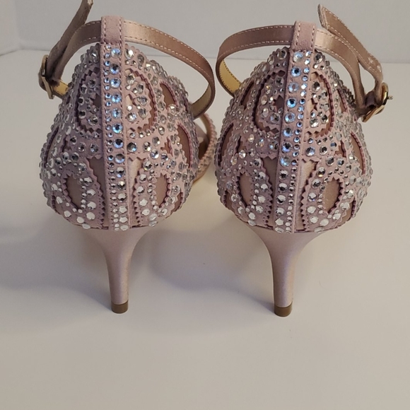 Badgley Mischka jeweled Gillian heels size 7.5 - Picture 2 of 15